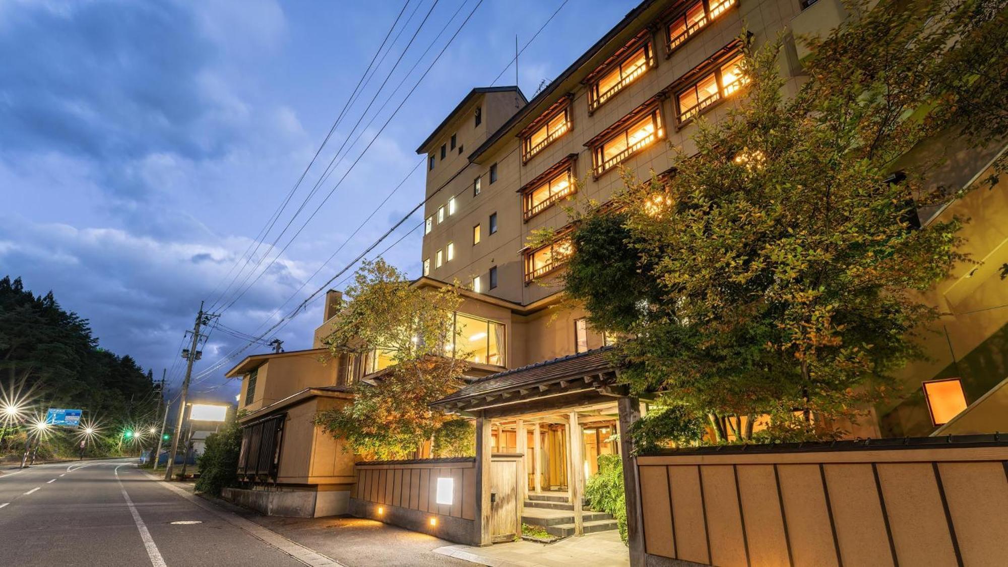 Kashintei Shirahama Hotell Semboku Eksteriør bilde
